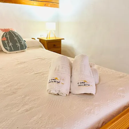 Con Piscina Privada By At Holiday home