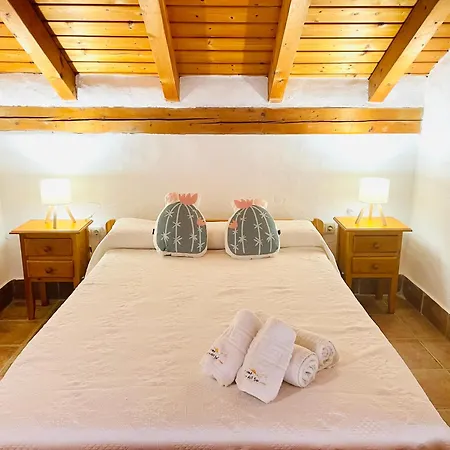 Con Piscina Privada By At Holiday home *