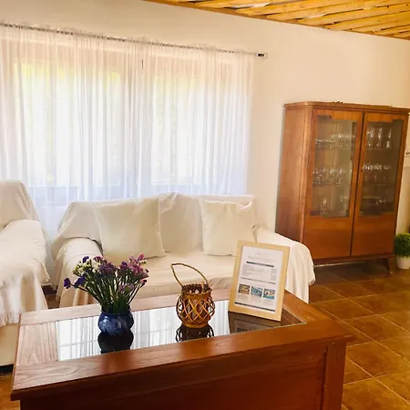 Con Piscina Privada By At Holiday home *