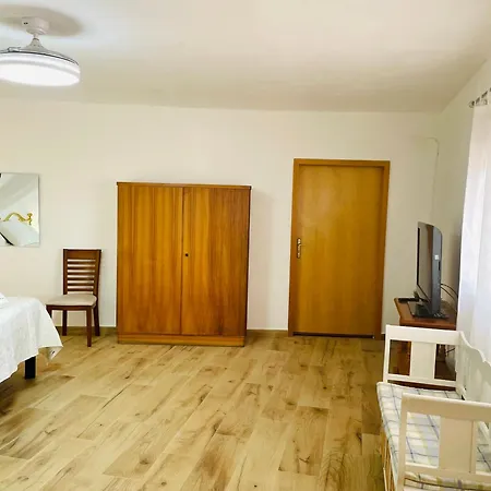 Con Piscina Privada By At Holiday home *