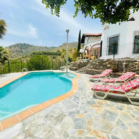 Con Piscina Privada By At * Comares